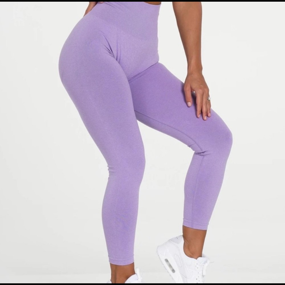 NVGTN Lilac Leggings